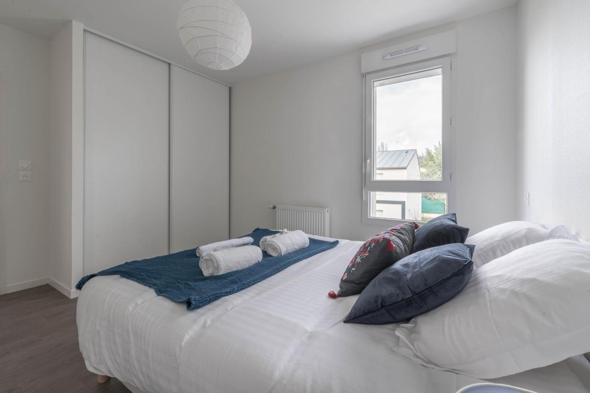 ELODIE - Appartement proche gare, arrivée 24 24 Le Mans Extérieur photo