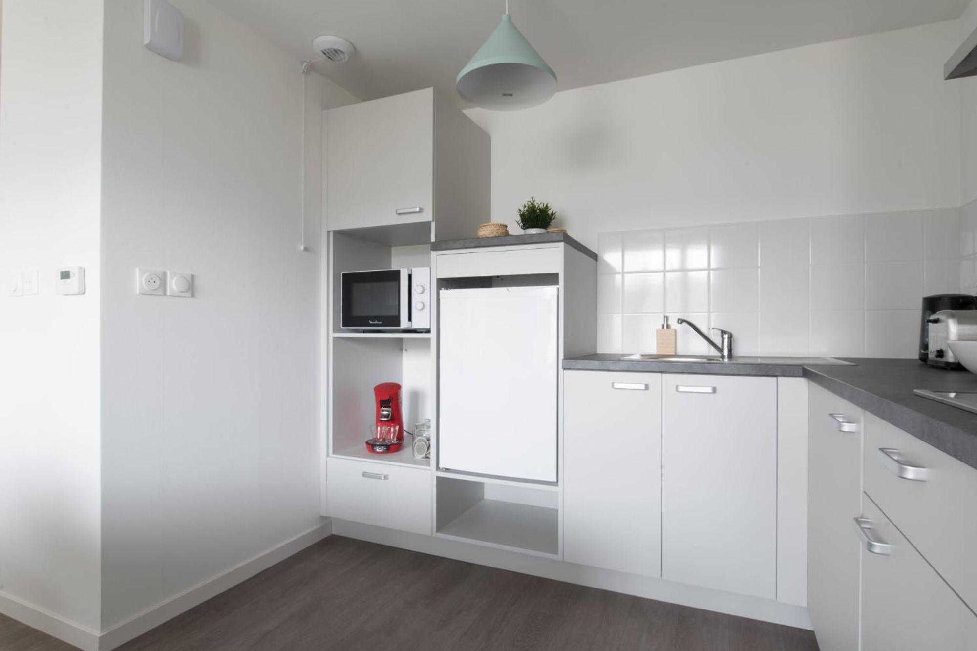 ELODIE - Appartement proche gare, arrivée 24 24 Le Mans Extérieur photo