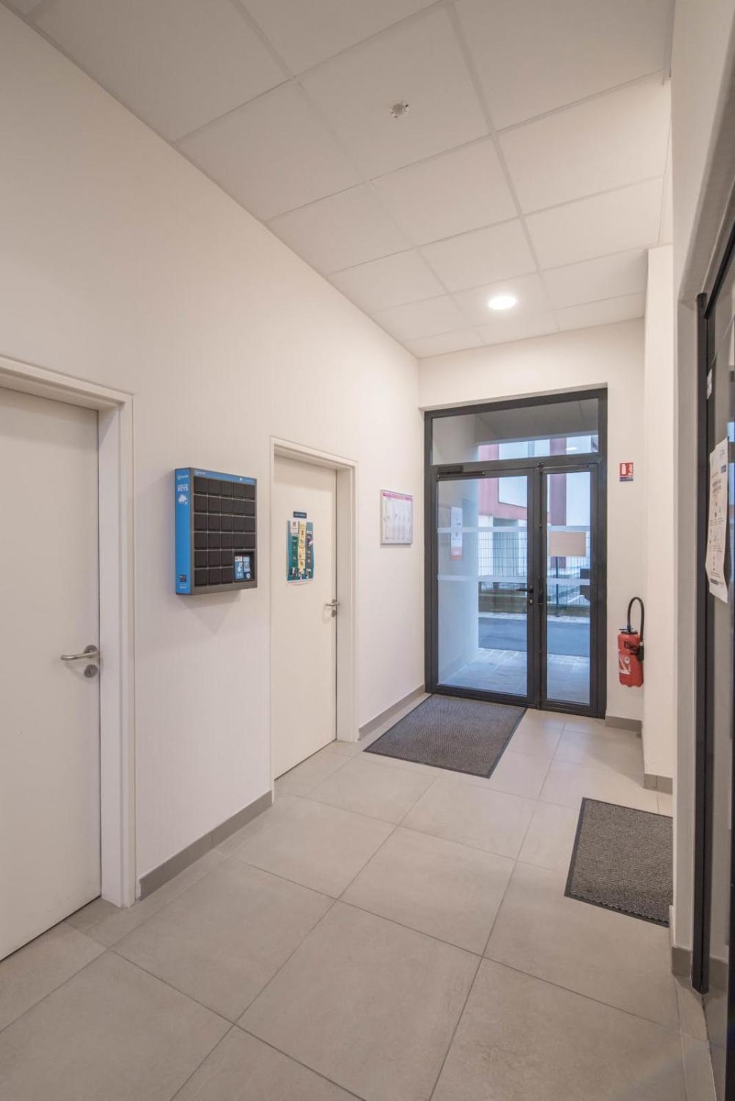 ELODIE - Appartement proche gare, arrivée 24 24 Le Mans Extérieur photo